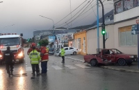 FUERTE COLISIÓN VEHICULAR CON LESIONADO