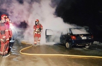 17/8/16   21:04 hs. Incendio de Vehículo en Presidente Raul R. Alfonsin (Ruta Nac 3)