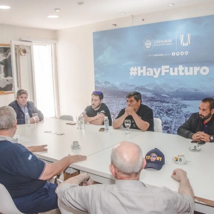 AGENDA EN CONJUNTO PARA EL 2023 ,BOMBEROS VOLUNTARIOS Y MUNICIPIO DE USHUAIA