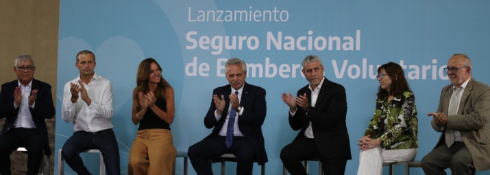 Alberto Fernández presentó oficialmente el Seguro Nacional de Bomberos Voluntarios