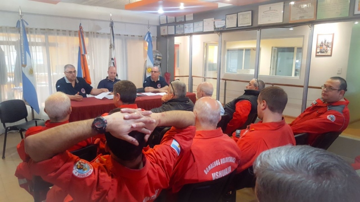 Elecciones de nuevas autoridades de la Asociación Civil Bomberos Voluntarios Ushuaia