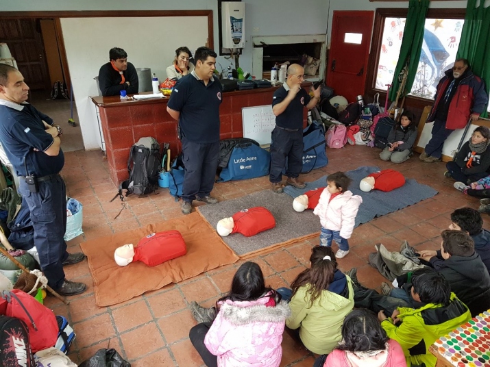 Jornada de RCP y Primeros Auxilios para la unidad Scout del Distrito 1