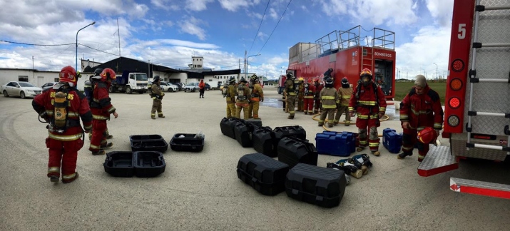 Practica con Simulador de incendio estructural año 2016