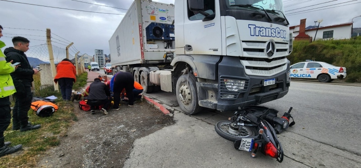 Siniestro vial arroja un lesionado con heridas severas