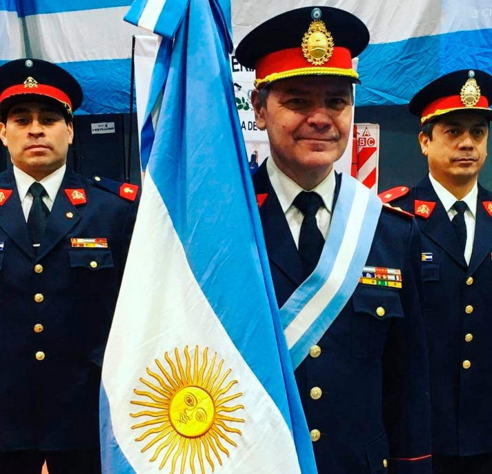 El Subcomandante Rafael de Wouters pasa al Cuadro de Reserva